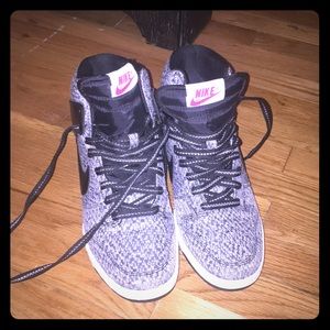 Healed nike high tops